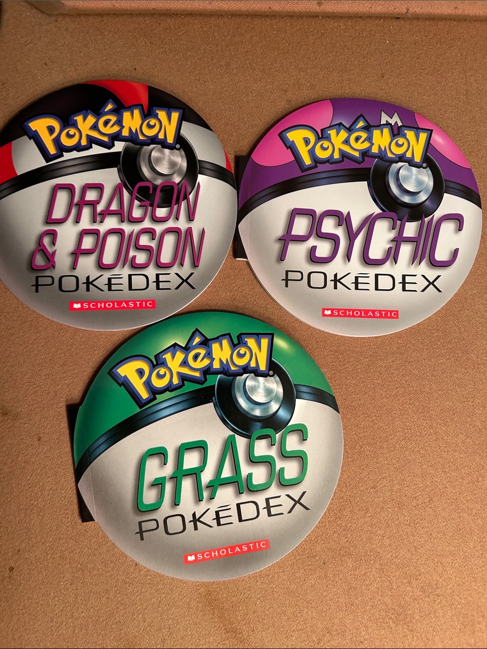 Pokemon Pokédex - Grass, Physic, dragon & Poison